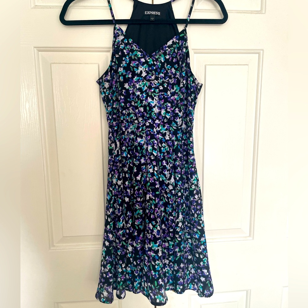 Express Fit/Flare Spaghetti Strap Black Floral Print Lined Dress Size 2